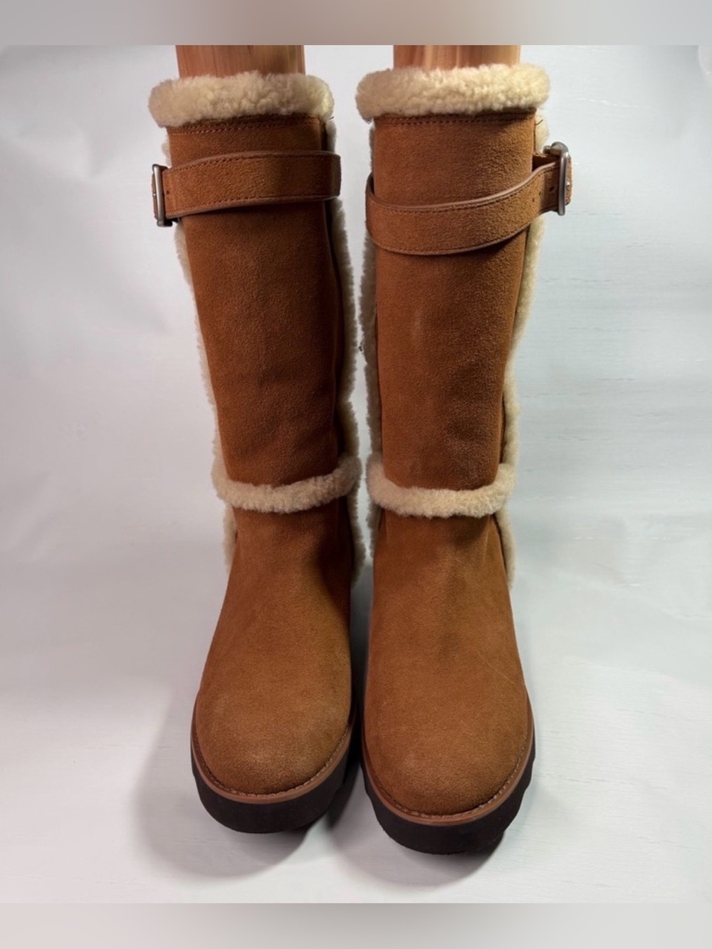 COACH Belmont Cold Weather Woman’s Boots - Picture 5 of 11